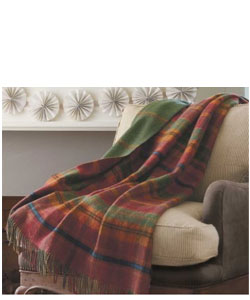 Sublime Scottish Plaid Throw
